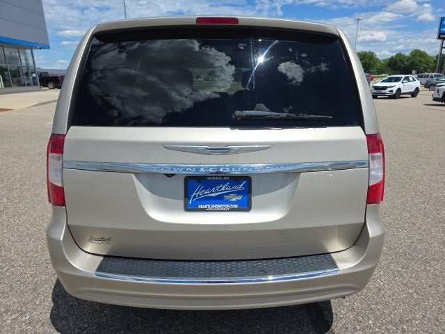 2014 Chrysler Town & Country Touring