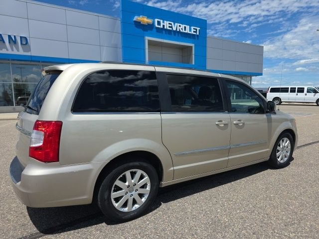 2014 Chrysler Town & Country Touring