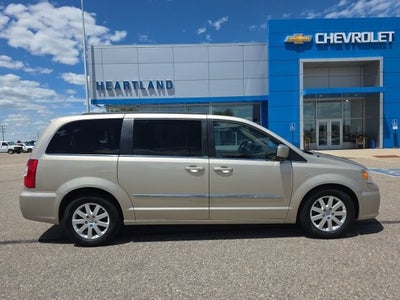 2014 Chrysler Town & Country Touring