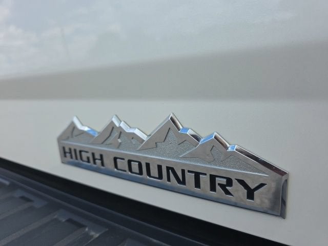 2014 Chevrolet Silverado 1500 High Country