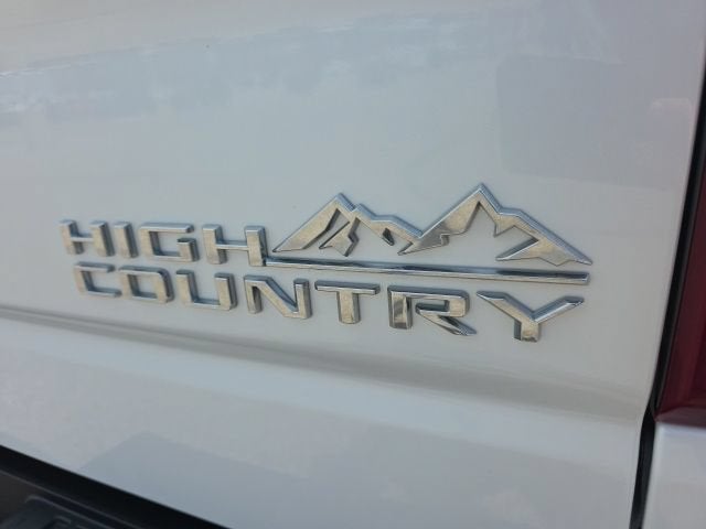 2022 Chevrolet Silverado 1500 LTD High Country