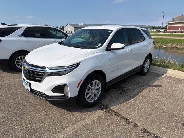 Used 2024 Chevrolet Equinox LT with VIN 3GNAXUEG1RS141539 for sale in Morris, Minnesota
