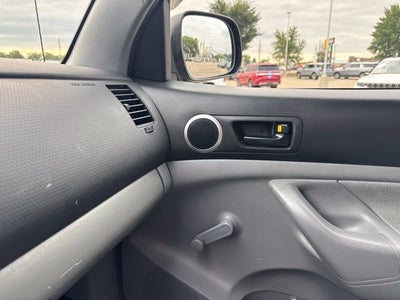 2011 Toyota Tacoma REGCAB