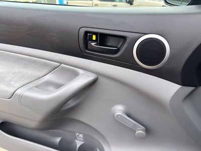 2011 Toyota Tacoma REGCAB