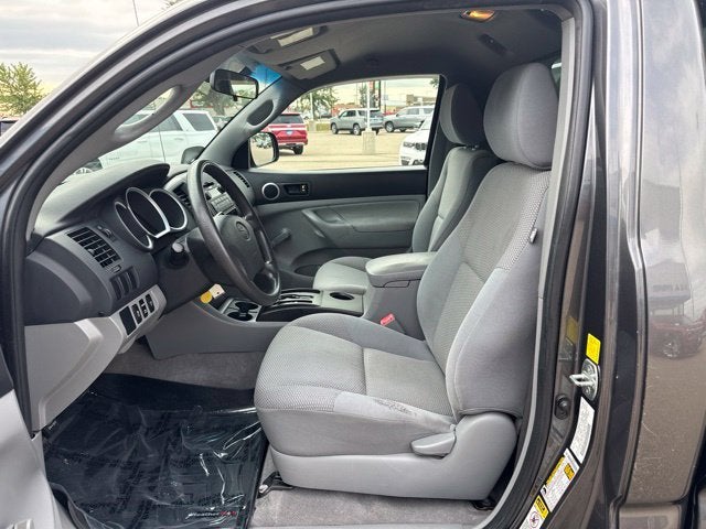 2011 Toyota Tacoma REGCAB