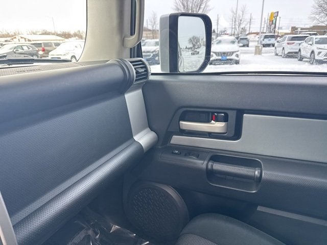 2010 Toyota FJ Cruiser SR