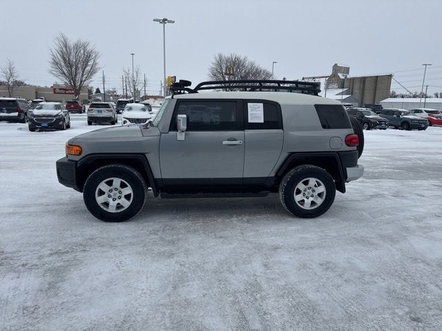 2010 Toyota FJ Cruiser SR